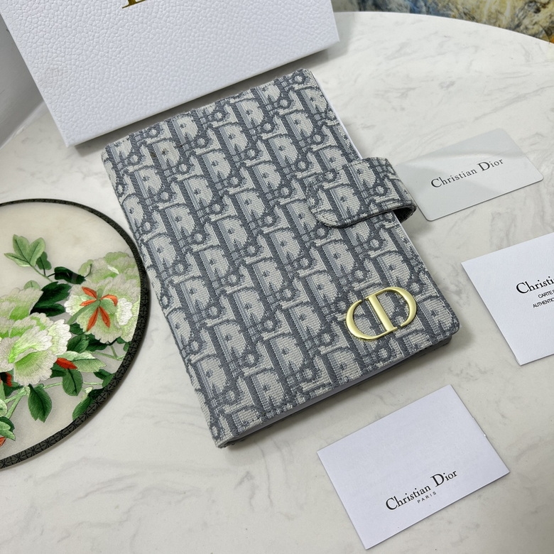 DIOR Wallets 11